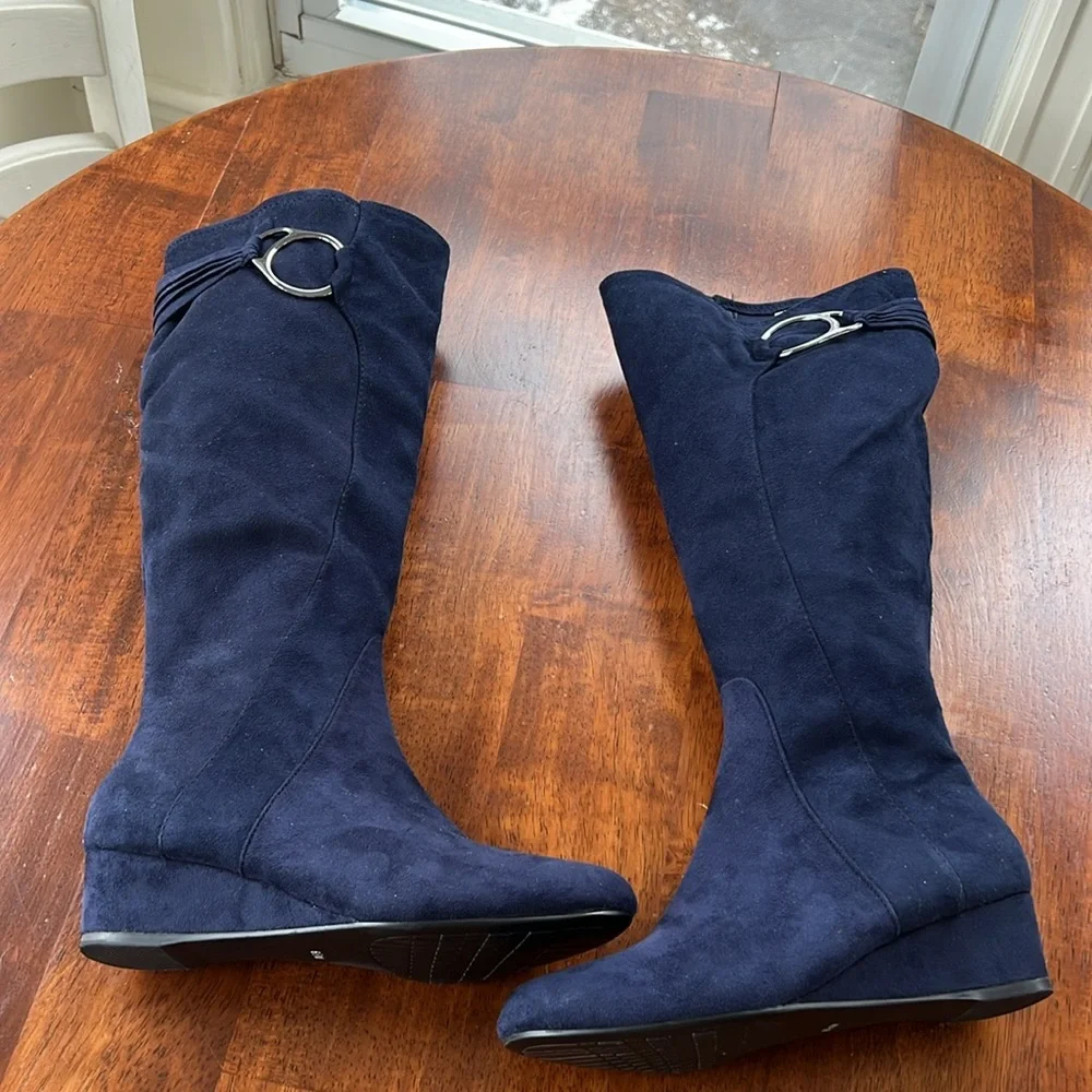 NWT Impo Gitali Stretch Blue Suede Boots - Picture 7 of 8
